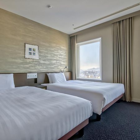 Mitsui Garden Hotel Hiroshima Bagian luar foto